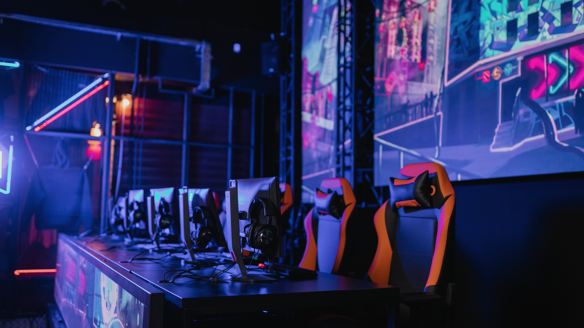 Read more about the article The Role of NFTs in Gaming and the Tech Industry: Shaping the Future of Digital Assets